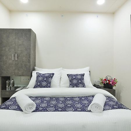 Royal Ocean Prime Hotell Jaipur Exteriör bild