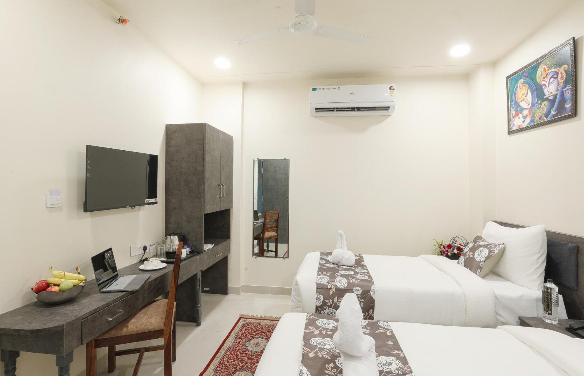 Royal Ocean Prime Hotell Jaipur Exteriör bild